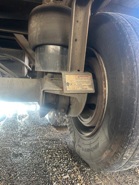 2015 Utility 4000D-X image 7