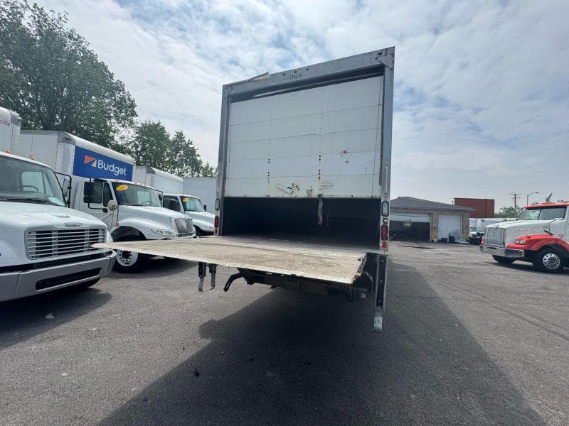 2018 Freightliner Cascadia 125 image 15