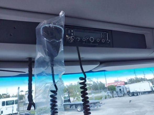 2026 Kenworth T880 image 25
