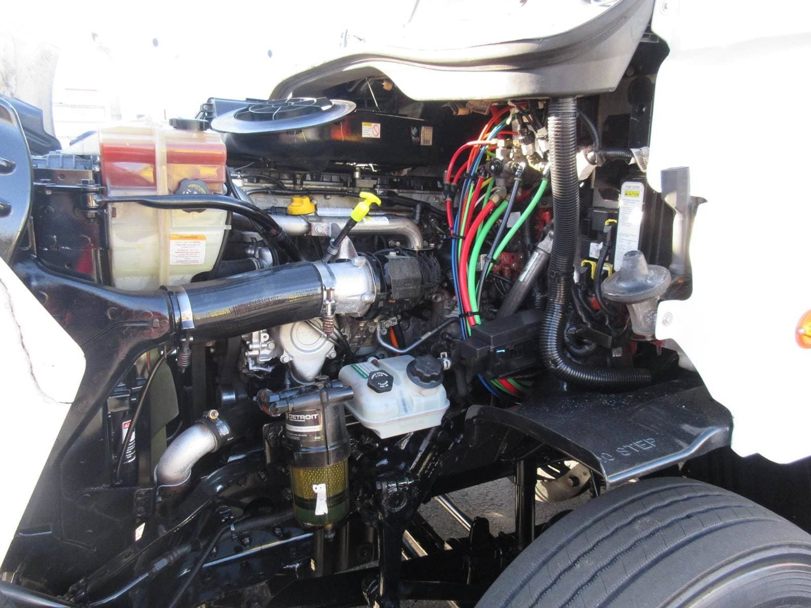 2018 Freightliner Cascadia 113 image 20