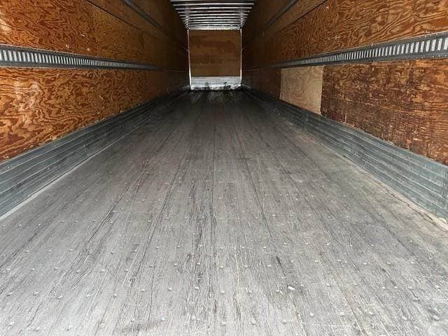 2018 Utility 53` Dry Van Trailer image 4