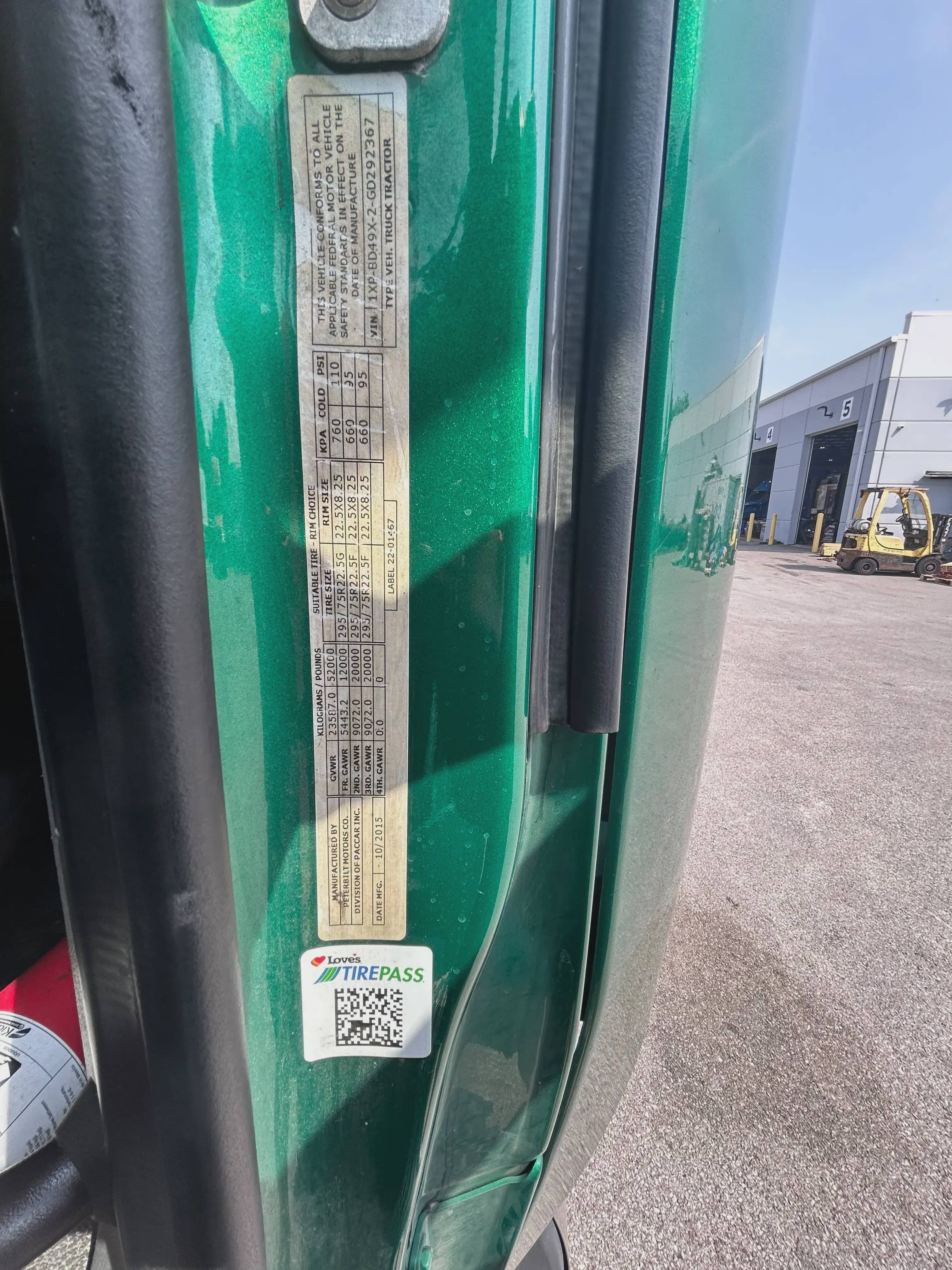 2016 Peterbilt 579 New Engine – Complete Overhaul image 9