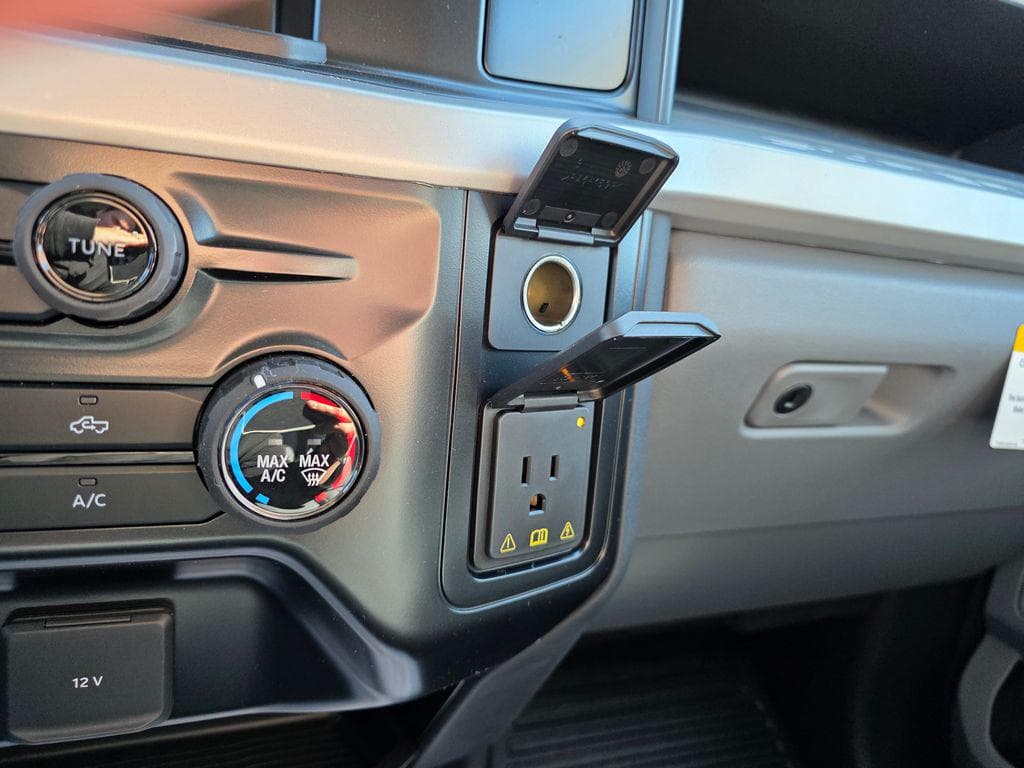 2026 Ford F-550SD XL Service Utility Body image 36