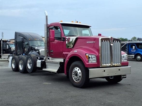 2026 Kenworth W990 image 1