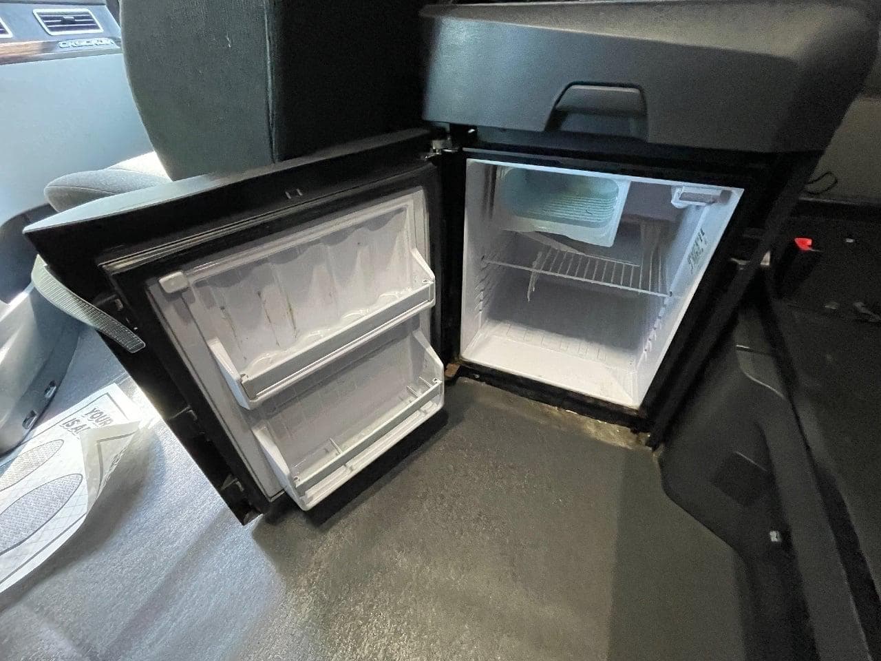 2020 Freightliner Cascadia 126 image 24