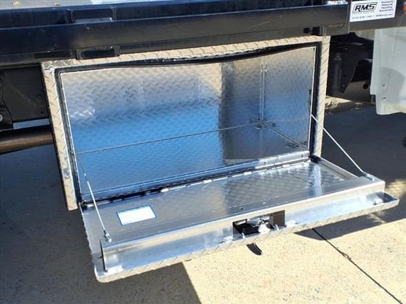 2025 Ford F550 image 8