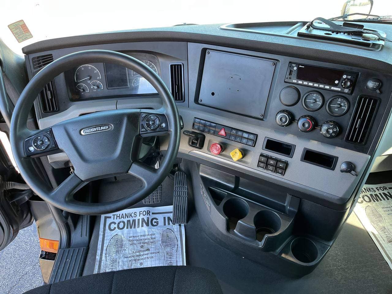 2022 Freightliner Cascadia 126 #1185 image 13