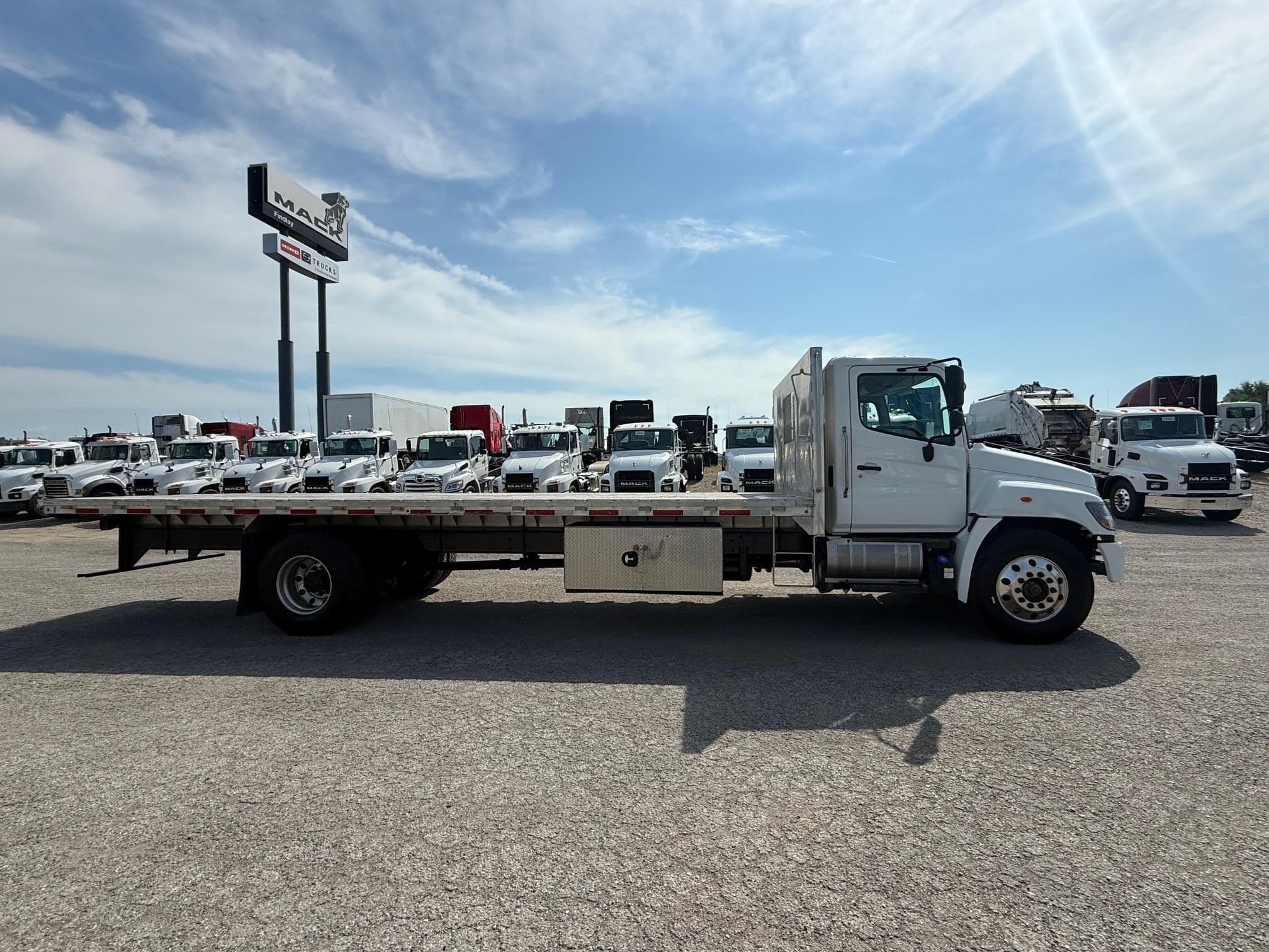 2020 HINO 338 115426 / BTS 1068 image 5