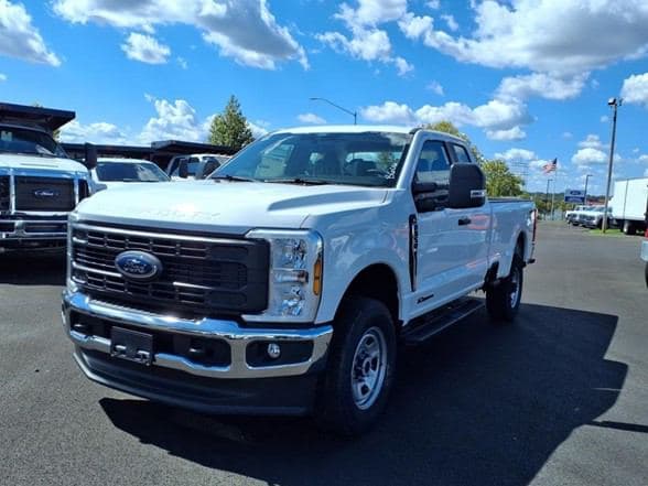 2025 Ford F350 image 2