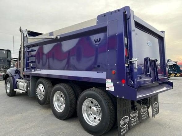 2025 Kenworth T880 image 6