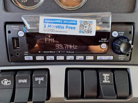 2025 Kenworth T880 image 21