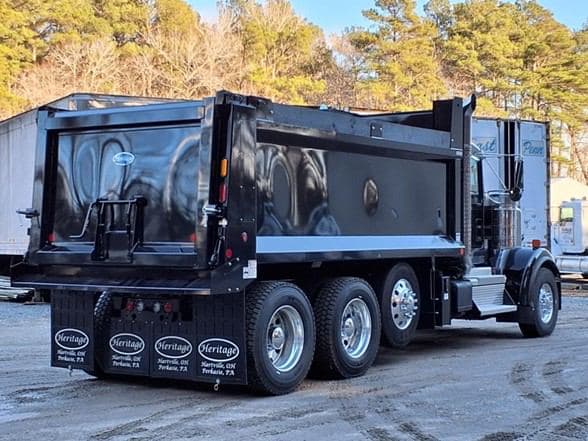 2026 Kenworth W900 image 10