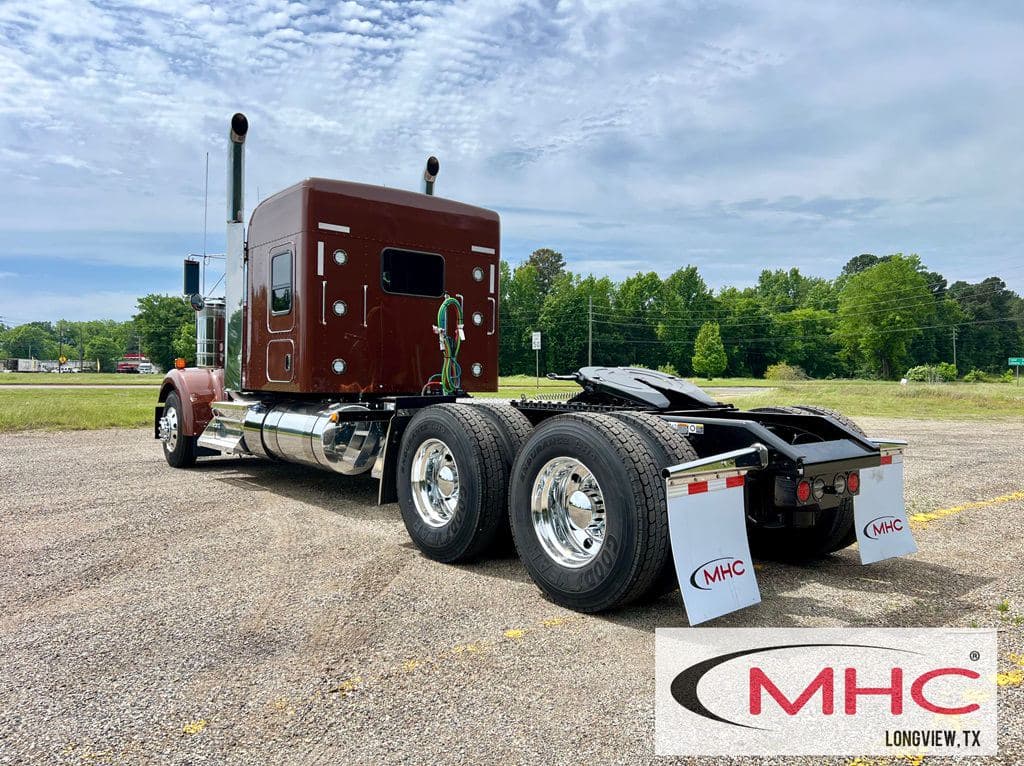 New 2027 KENWORTH W900L image 5