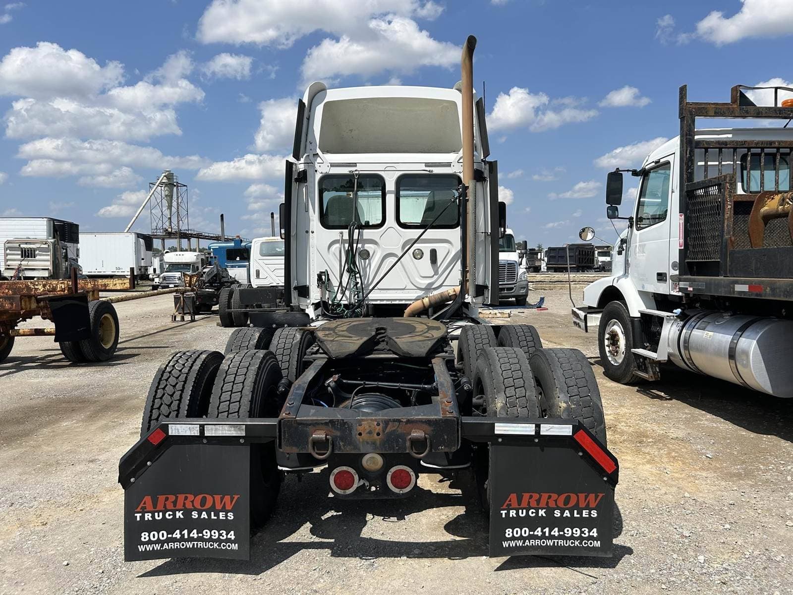 2020 Freightliner Cascadia 113 image 6