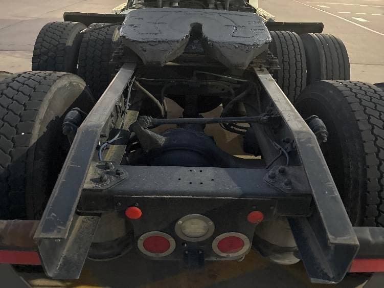 2018 Freightliner Cascadia image 8