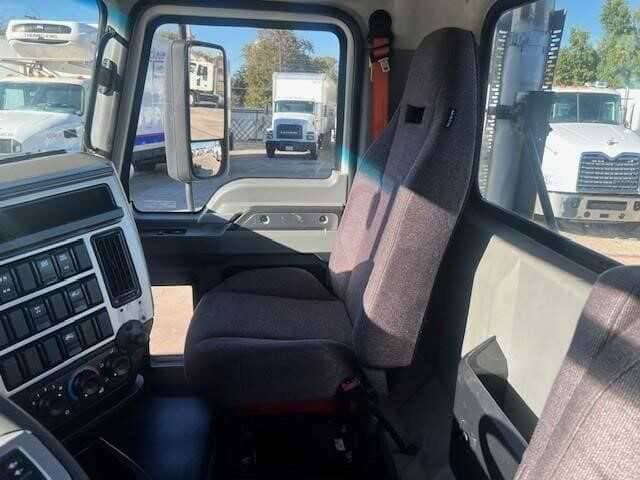 Used 2020 MACK ANTHEM Conventional - Day Cab in Odessa, TX image 12