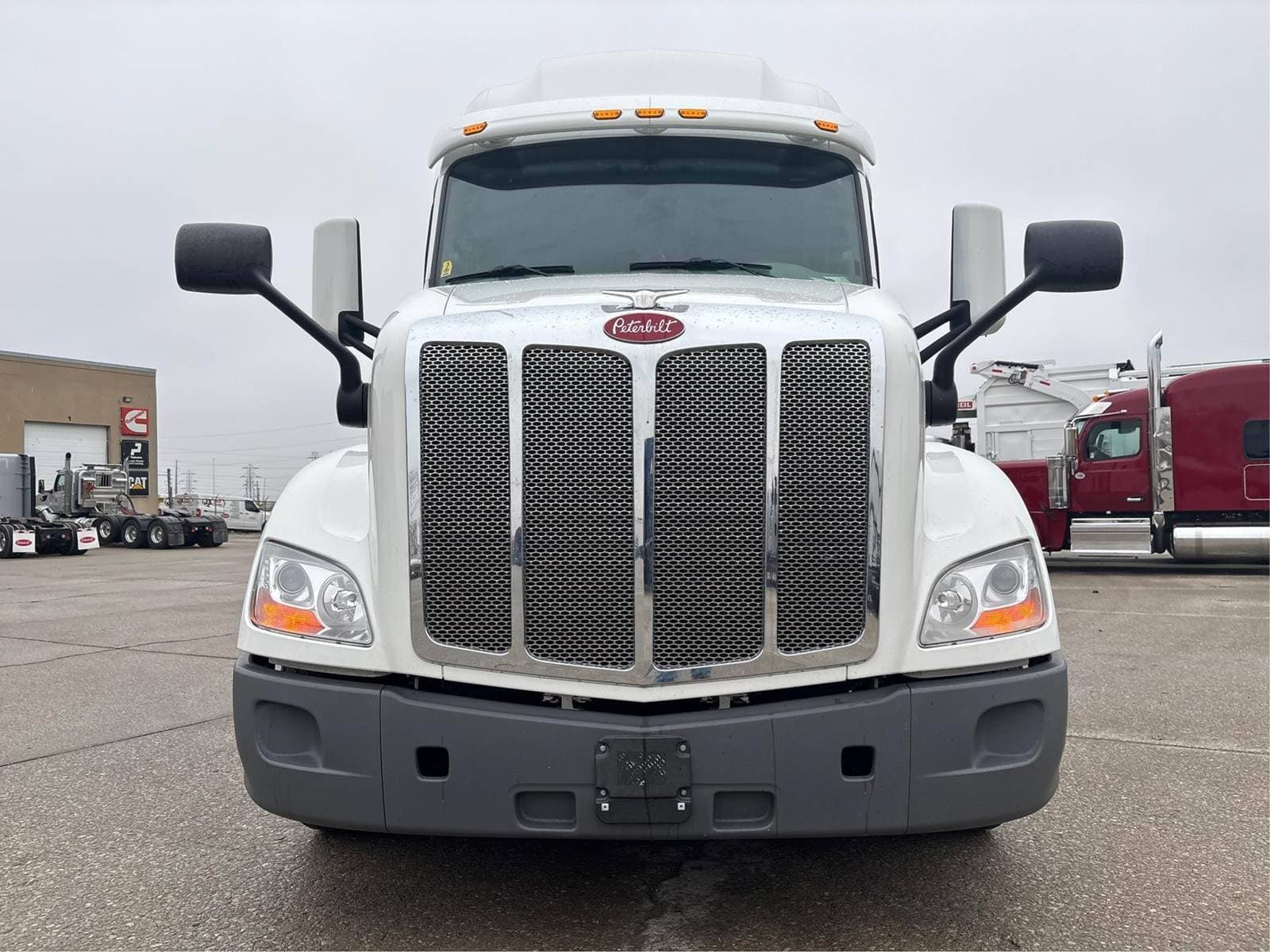 2021 Peterbilt 579 image 8