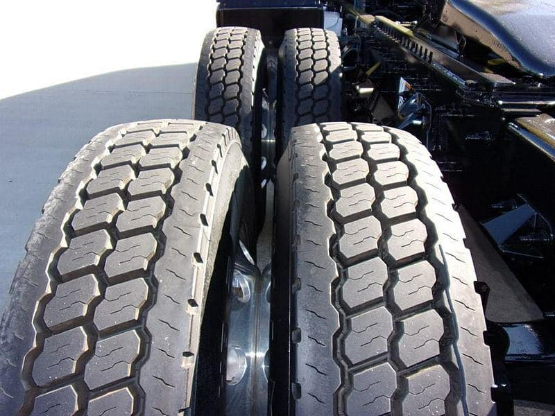 2021 Peterbilt 579 image 6