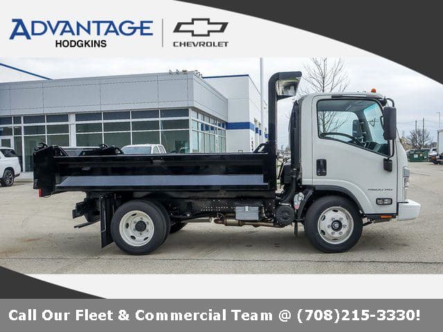 2024 Chevrolet 4500 HG LCF Gas Base image 2