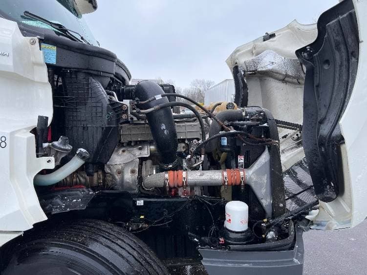 2018 Freightliner Cascadia image 5