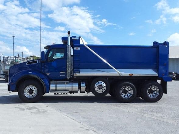 2026 Kenworth T880 image 4