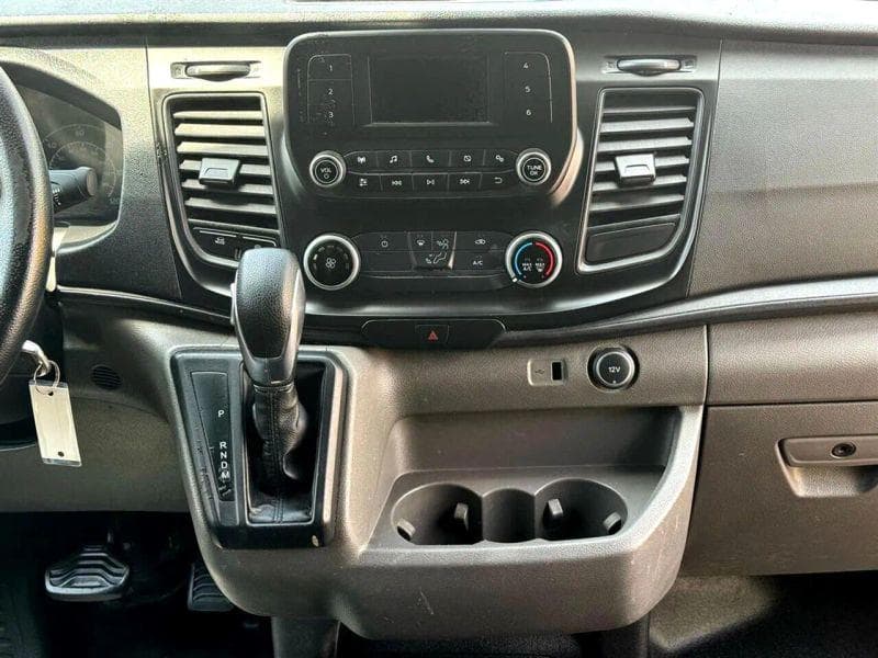 2020 Ford CF8000 image 18