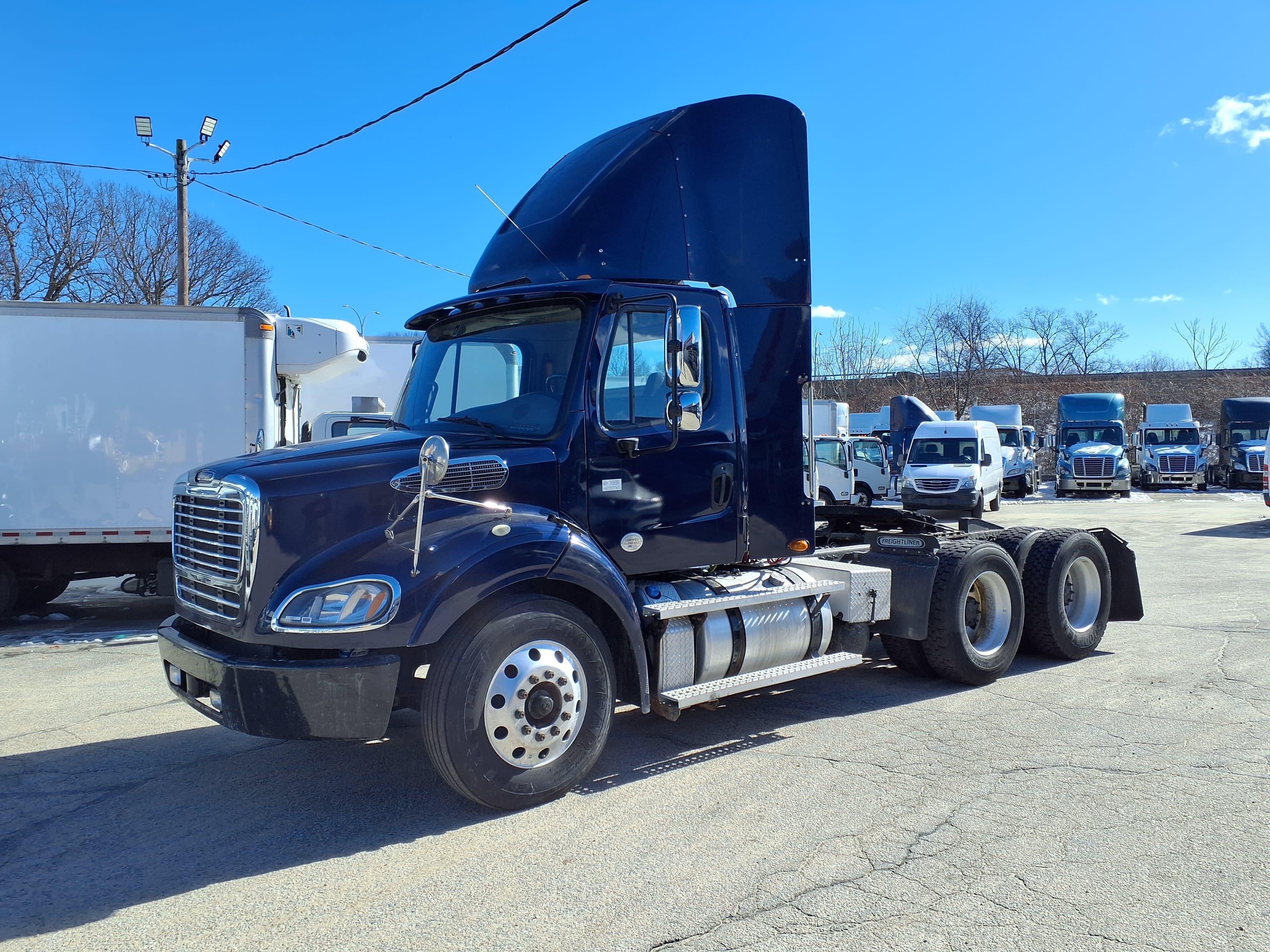 Used 2020 FREIGHTLINER/MERCEDES Conventional - Day Cab - M2 112 For Sale image 8