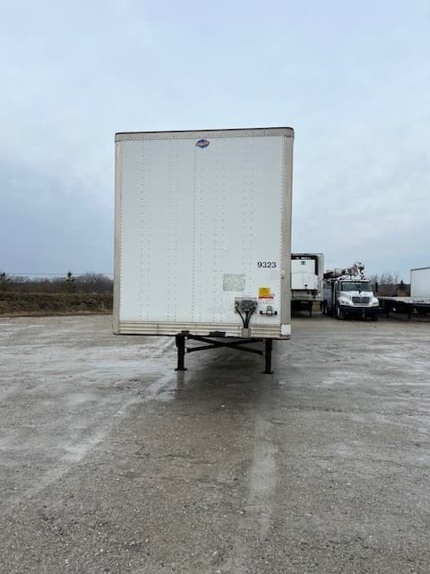 2014 Utility 4000D-X image 3