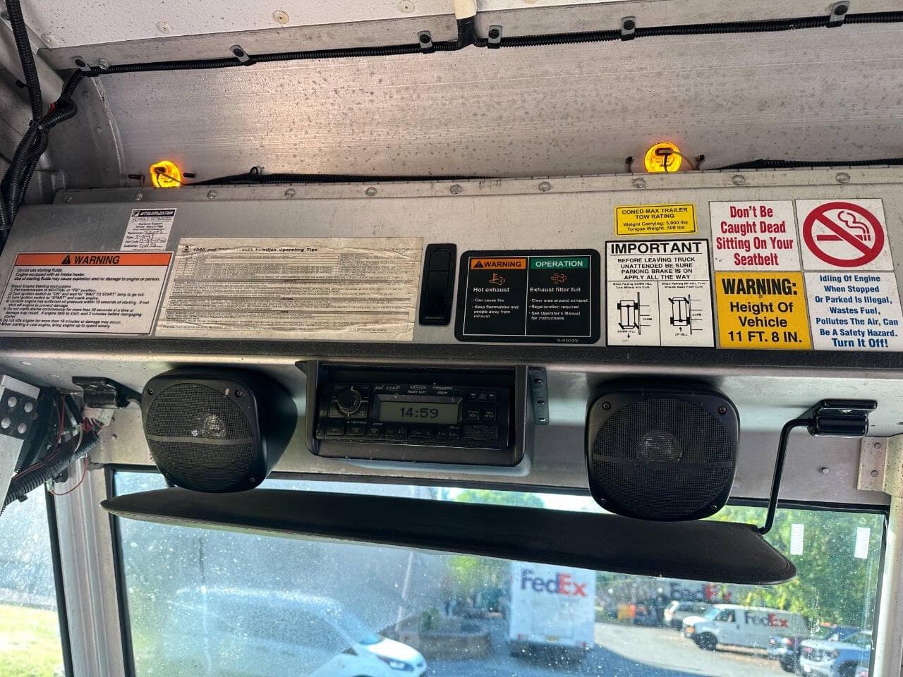 2014 Freightliner MT45 image 17