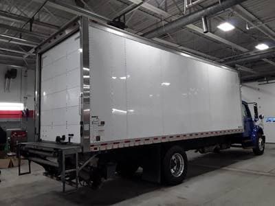 2020 Freightliner M2 image 4