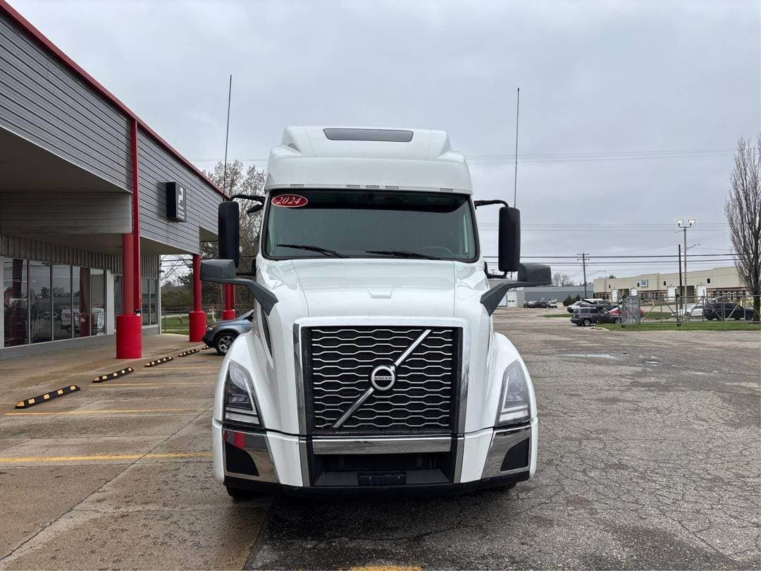 2024 Volvo VNL64T860 image 5
