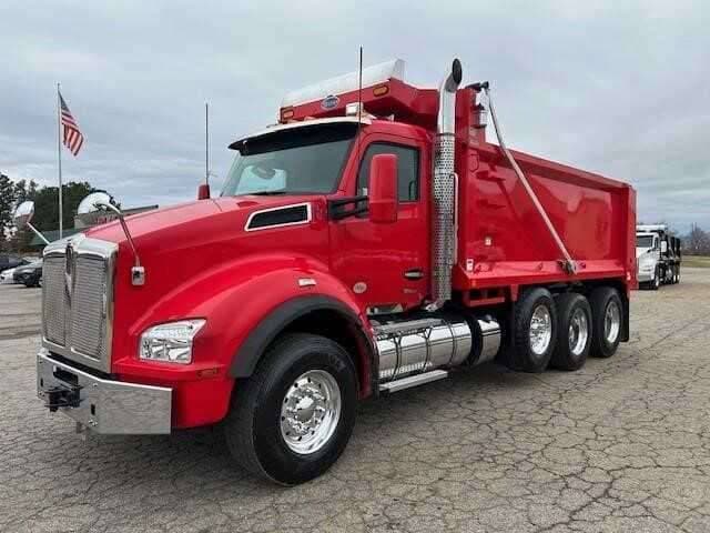 2022 Kenworth T880 image 3