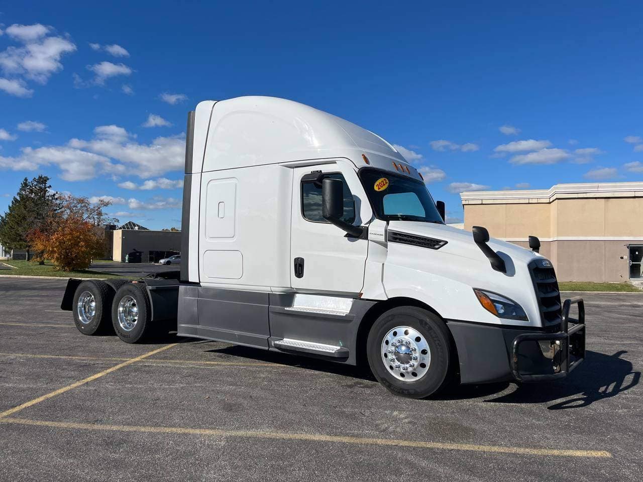 2022 Freightliner Cascadia image 3