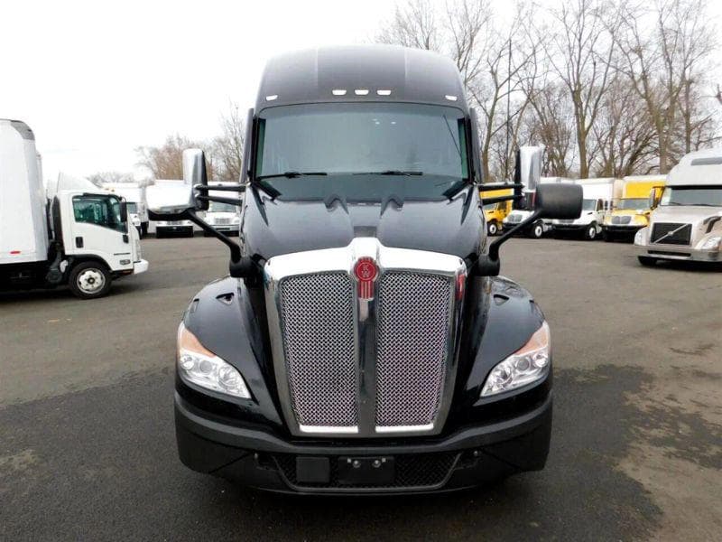 2023 Kenworth T600 image 9
