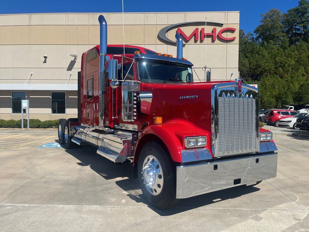 New 2026 KENWORTH W900L image 3