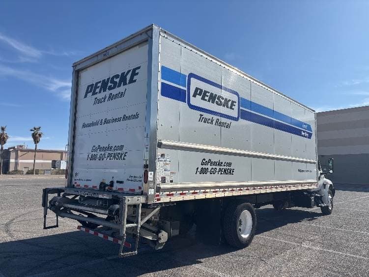 2022 International MV607 Box Truck - 220HP, 6 Speed Automatic, Roll up Door image 13