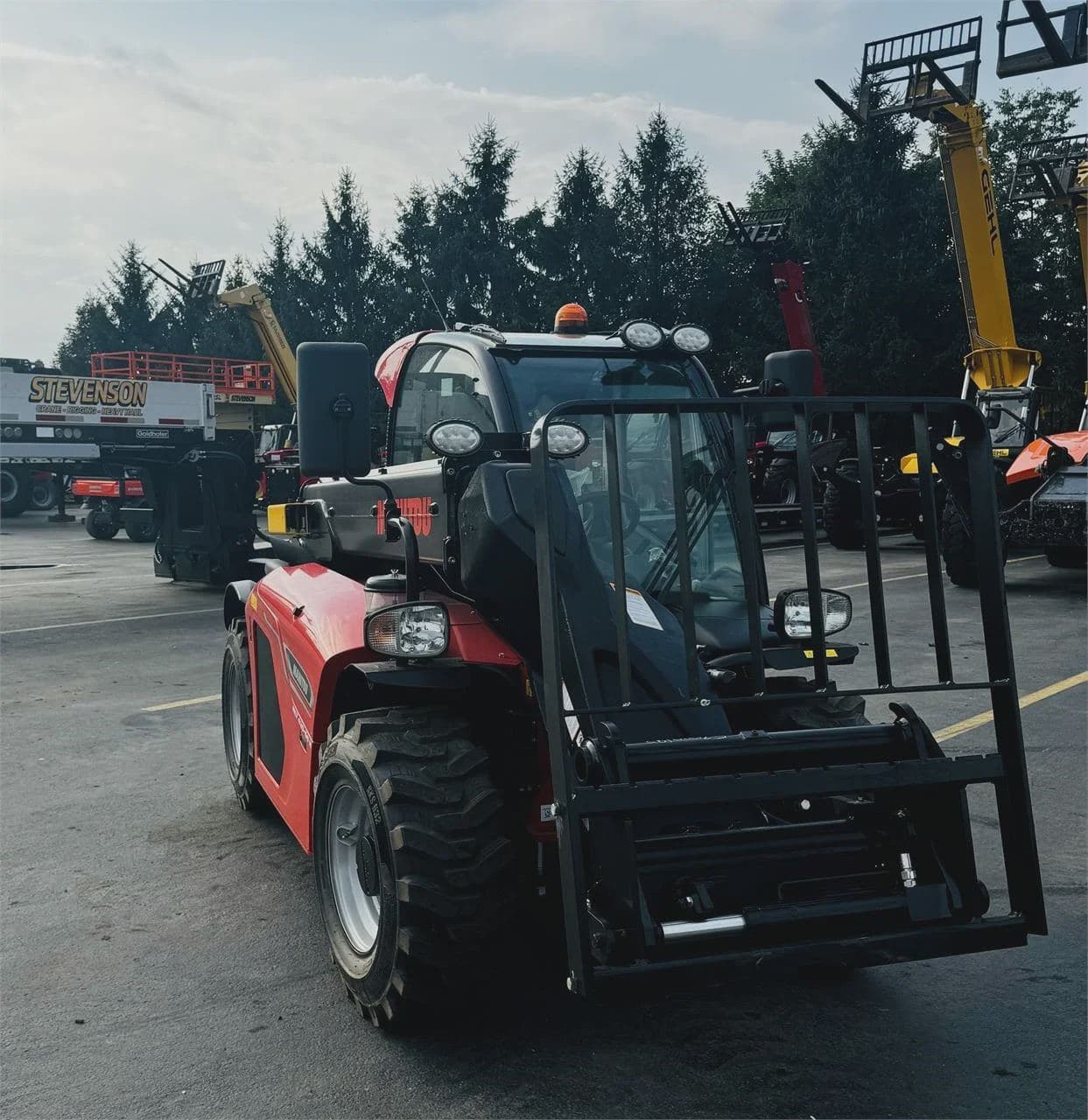 2024 MANITOU MLT420-60H MH3429 image 8