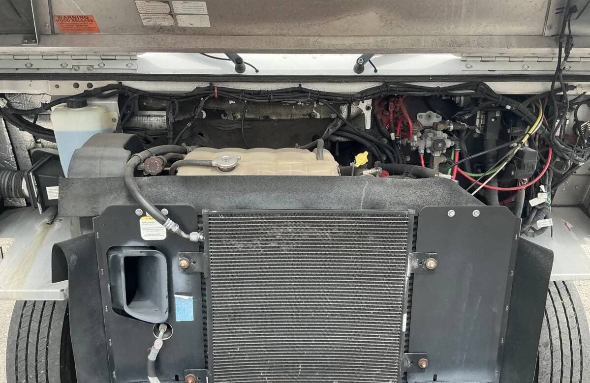 2016 Freightliner MT55 image 9