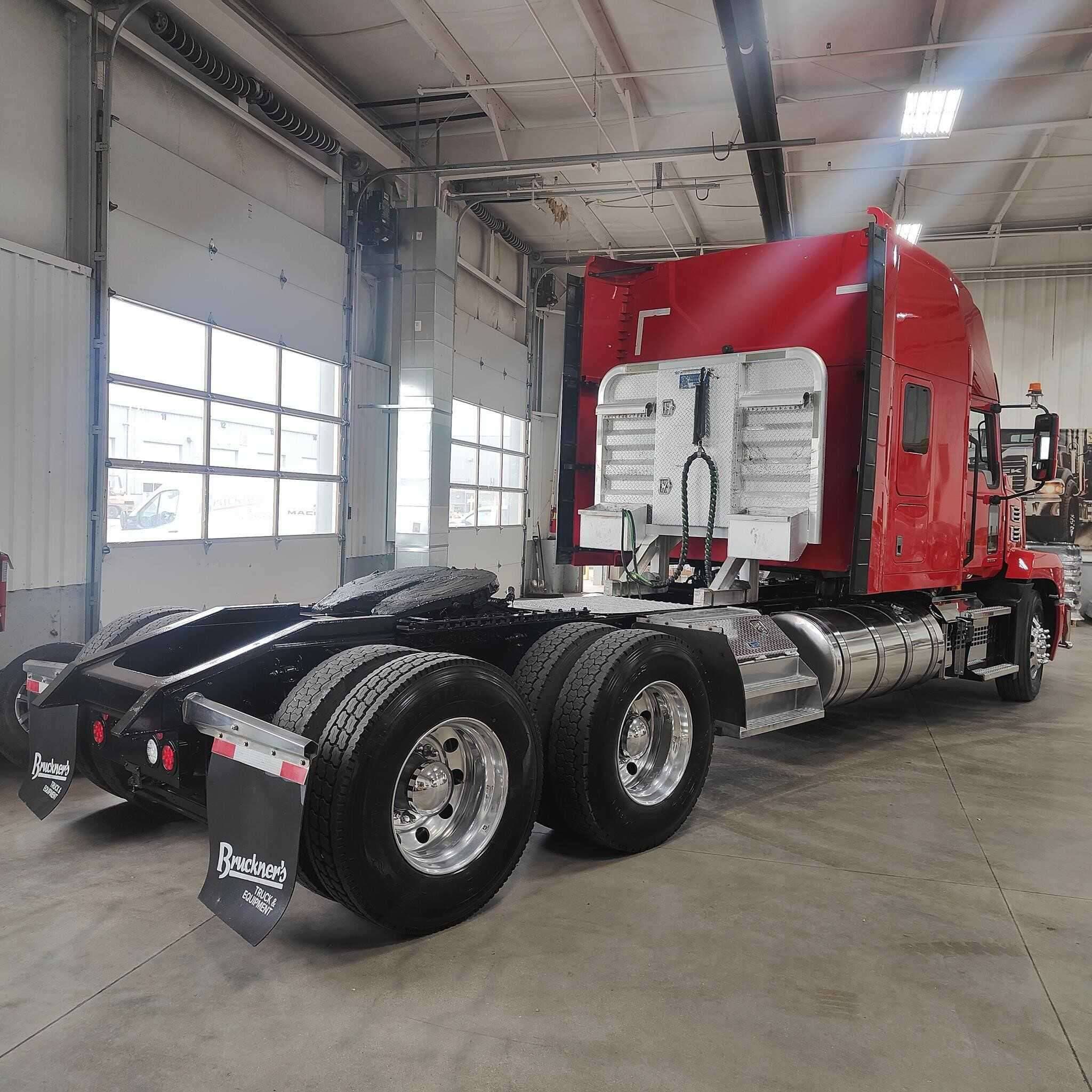 Used 2022 MACK ANTHEM Conventional - Sleeper Truck in Commerce City, CO image 7