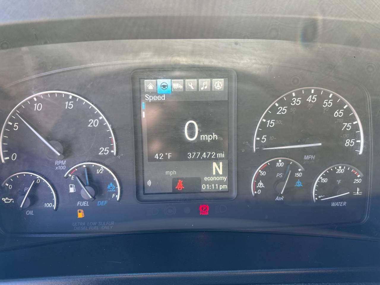 2023 Freightliner Cascadia 126 image 10