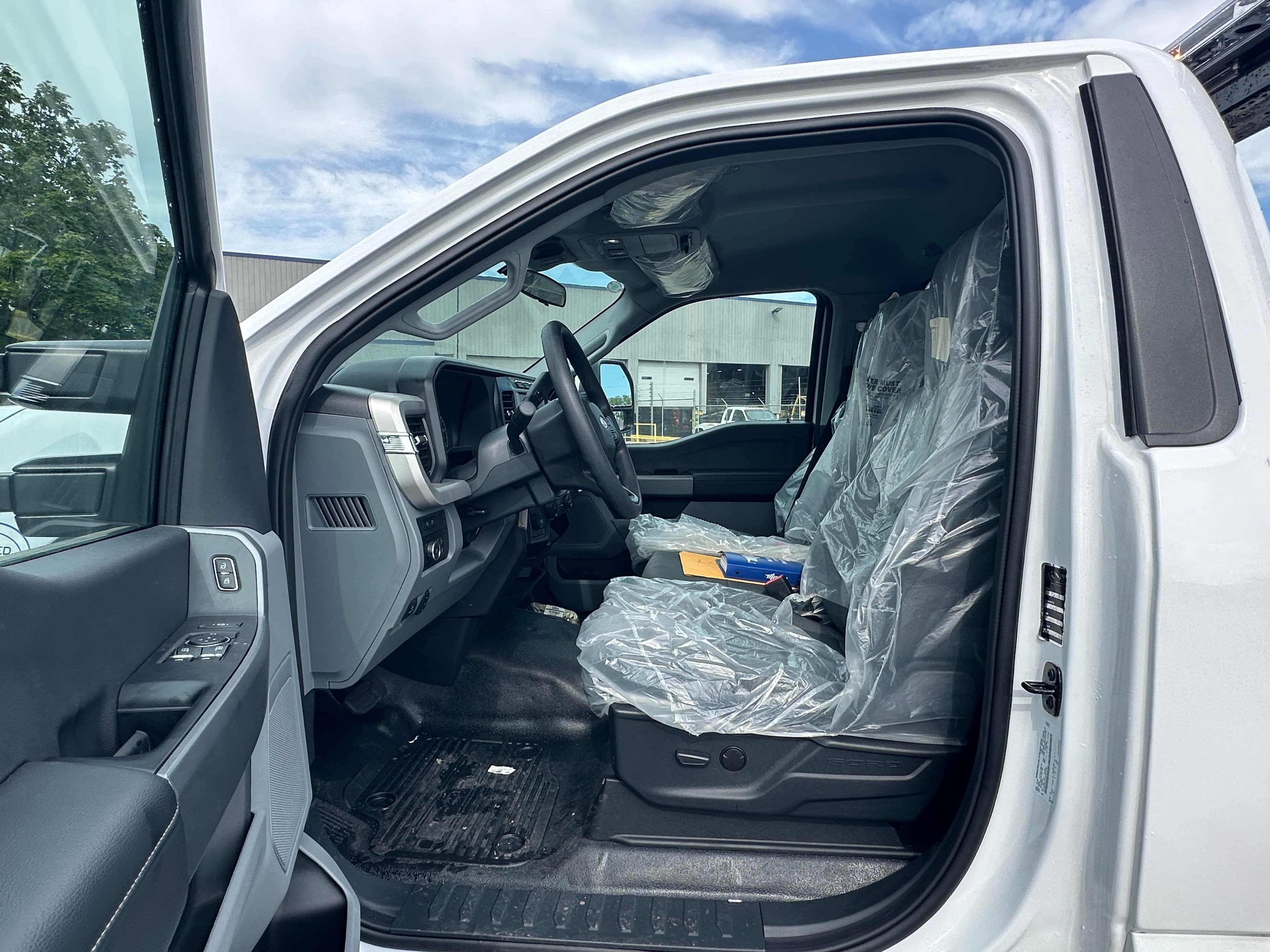 2024 Ford F-550 F Series Super Duty XLT WITH A 19.5' CENTURY STEEL  (SK#: 6154C) image 12