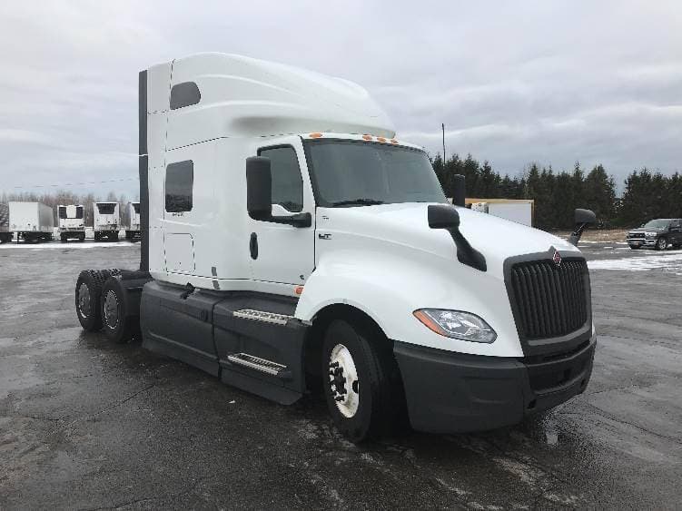2023 International LT62F image 1