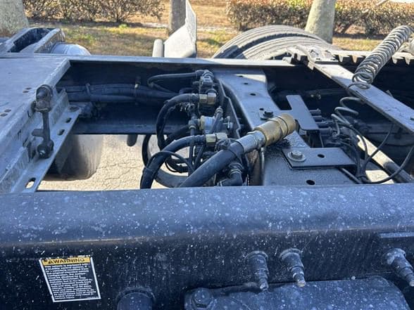 2018 Peterbilt 567 image 5