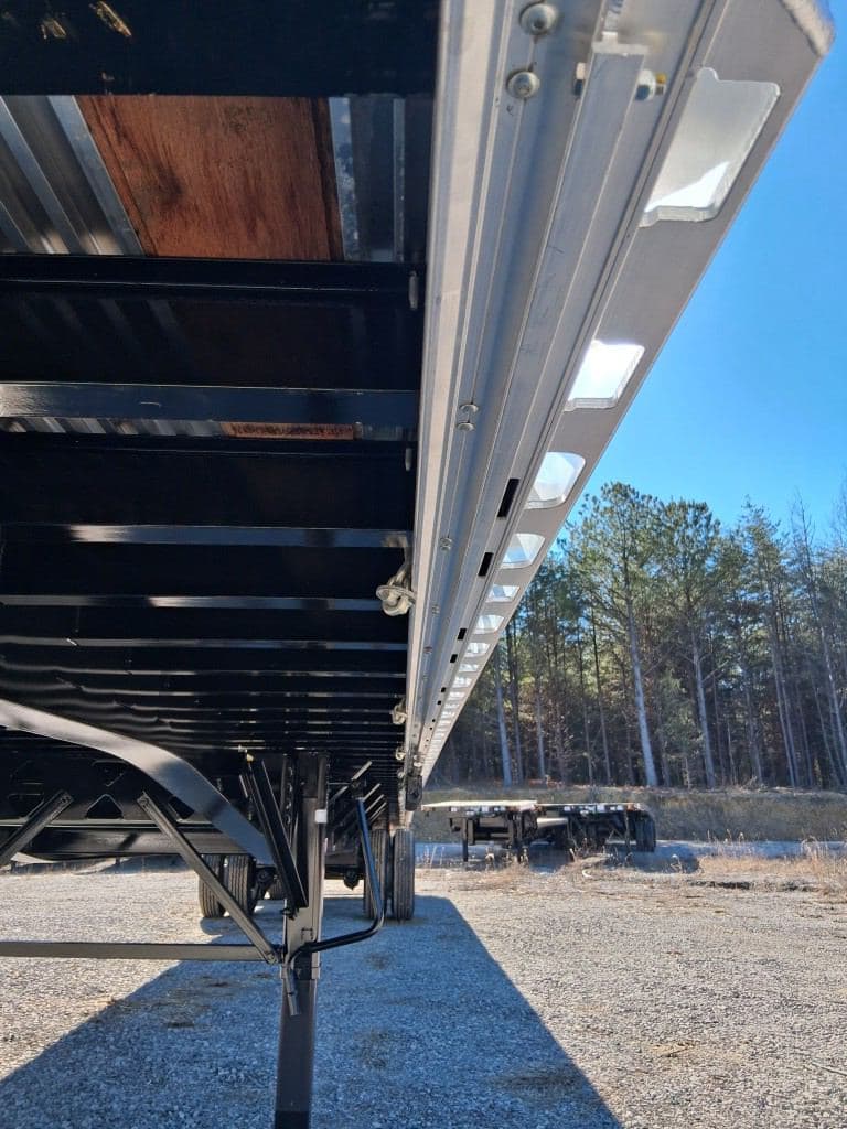 2027 Fontaine Infinity 53' Combo Flatbed image 8