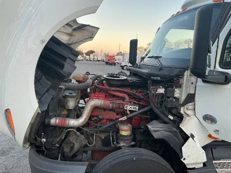 2023 International LT62F image 12