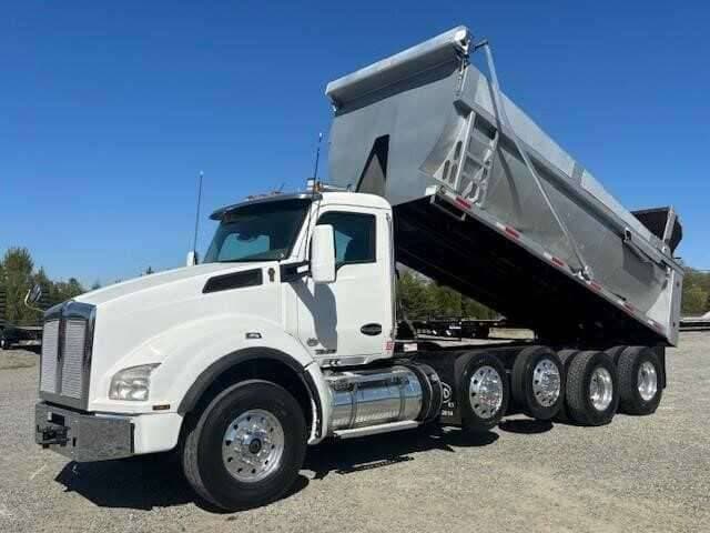 2018 Kenworth T880 image 1