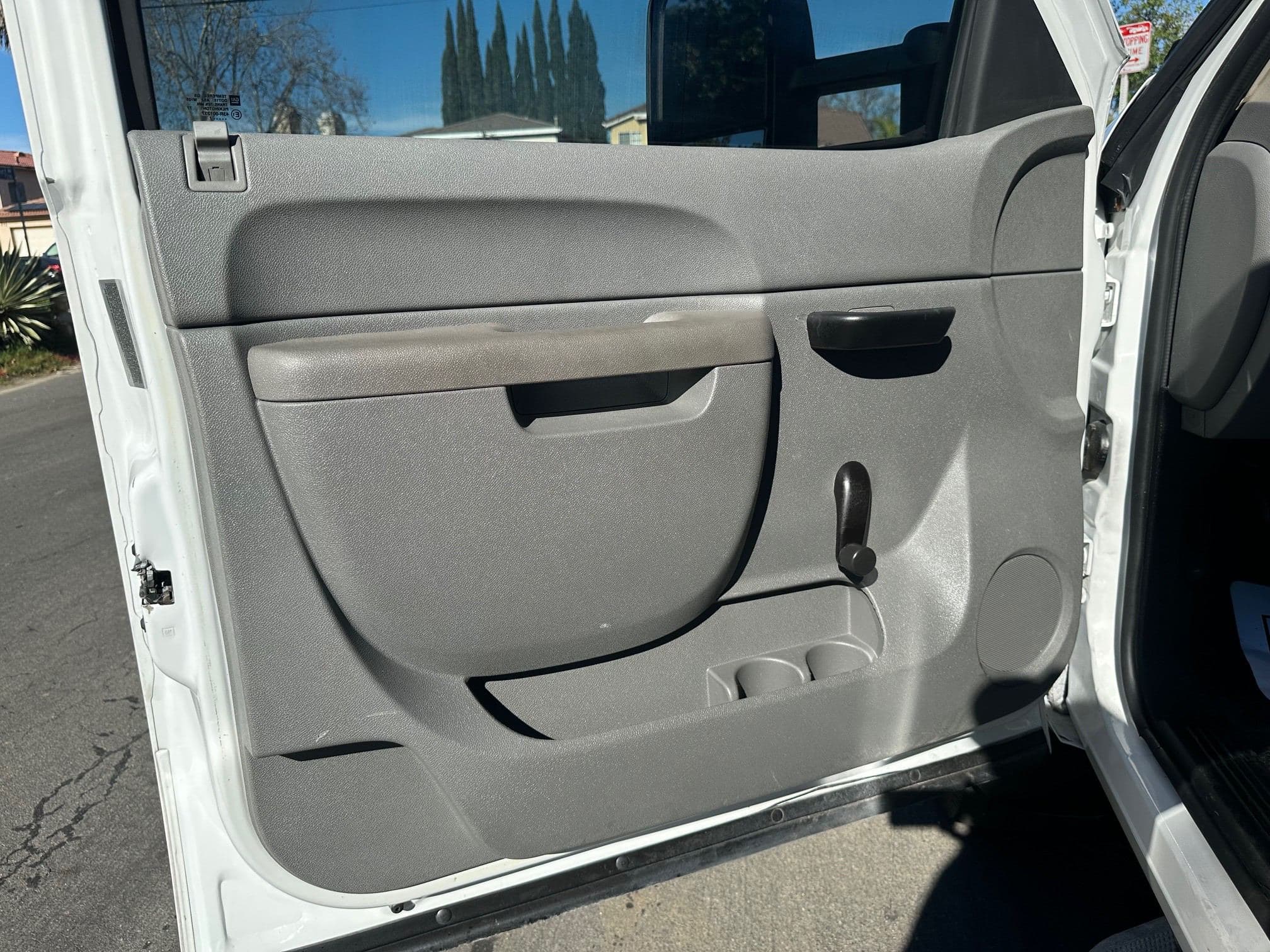 2012 CHEVROLET SILVERADO 3500 Service Body 13484 image 25