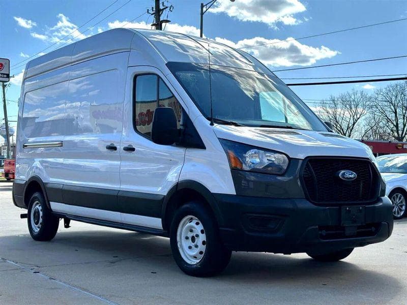 2021 Ford CF8000 image 4