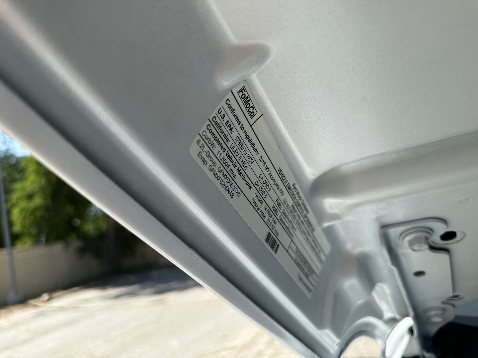 2016 Ford F-350 Reefer Box Truck with Liftgate image 46