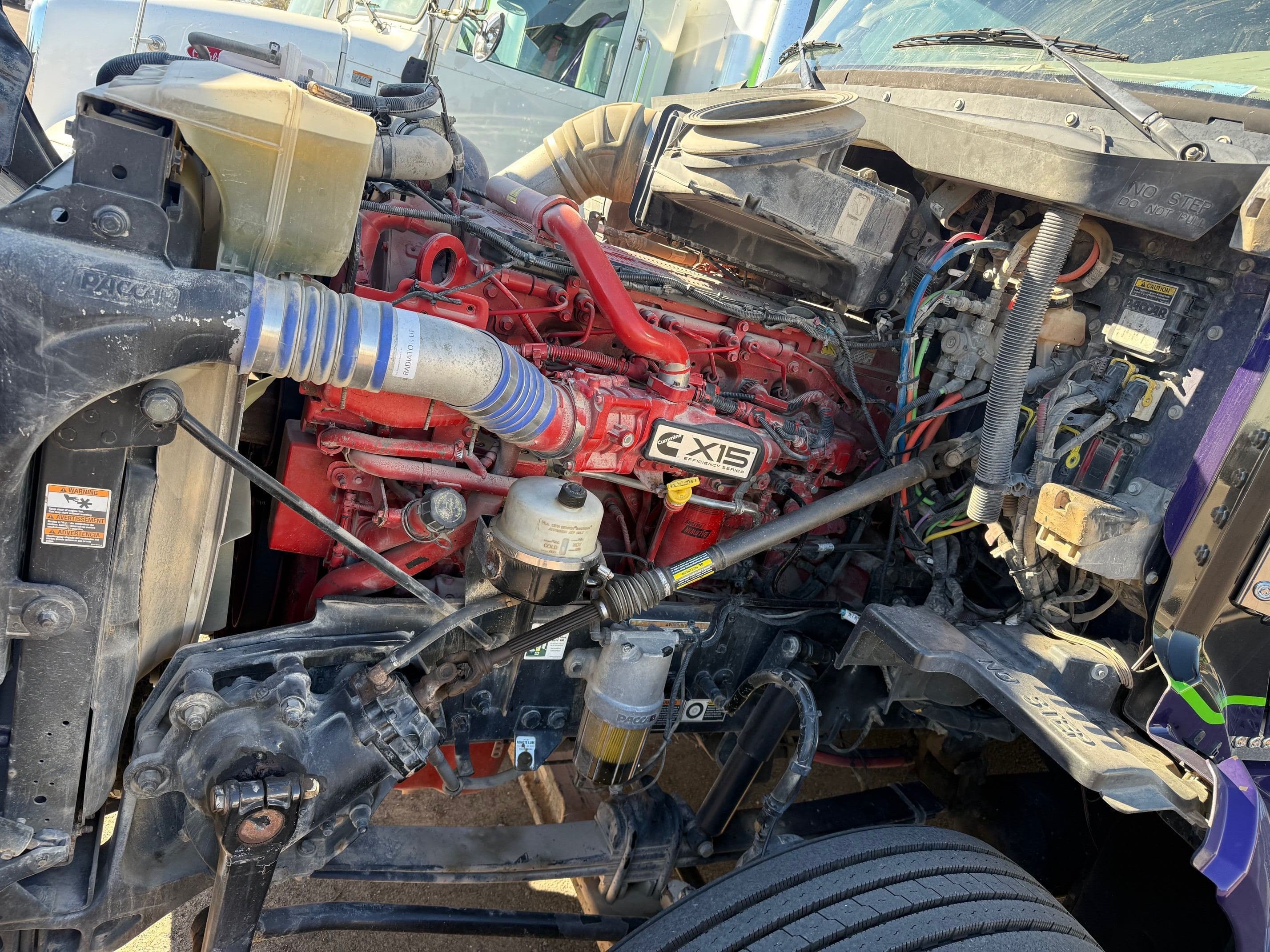 2020 Peterbilt 579 image 10